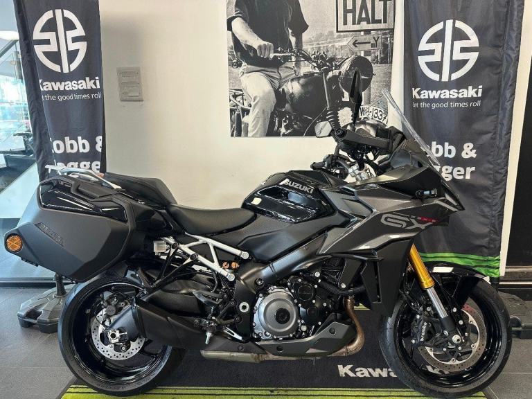 SUZUKI GSX-S 1000GX-PANNIERS-HEATED GRIPS-CRUISE CONTROL
