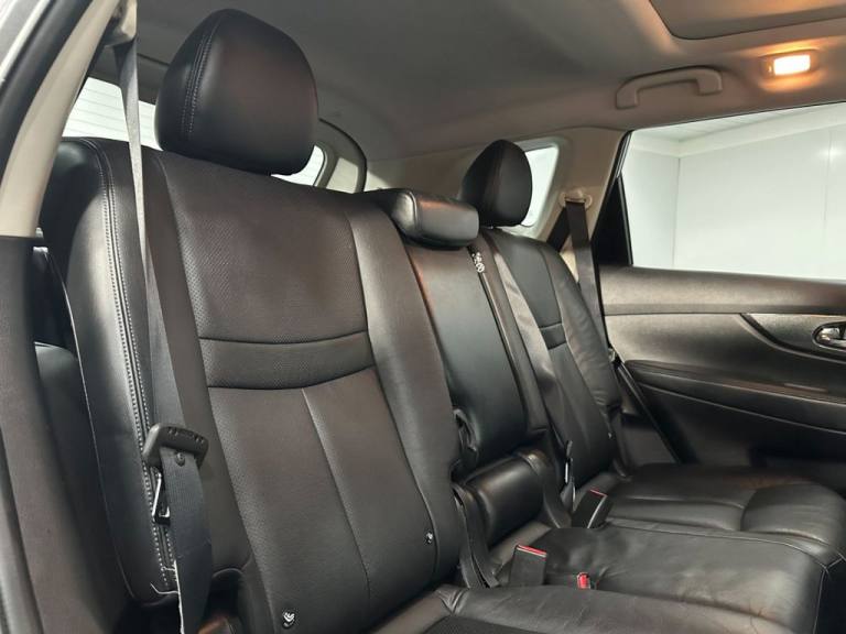 2016 Nissan X-Trail 1.6 dCi Tekna SUV 5dr Diesel Manual Euro 6 (s/s) (130 ps) ESTATE Diesel Manual