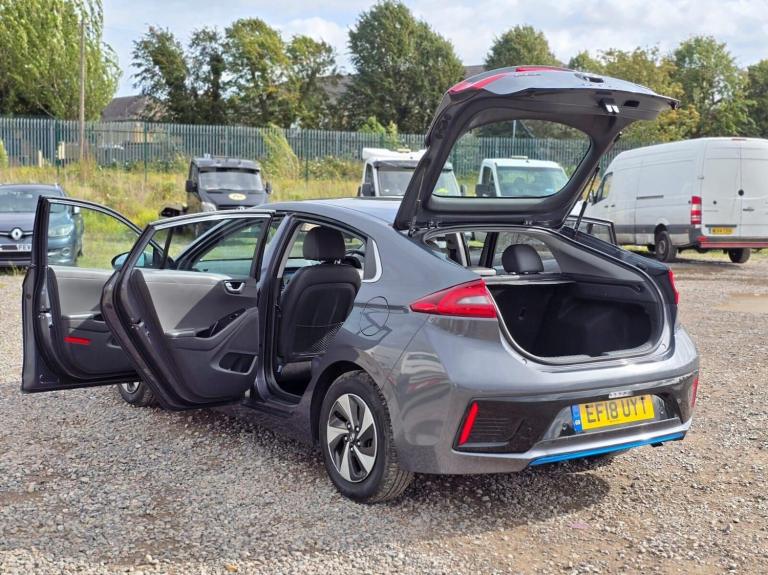 2018 Hyundai IONIQ 1.6 h-GDi Premium SE Hatchback 5dr Petrol Hybrid DCT Euro 6 (s/s) (141 ps) Hat...