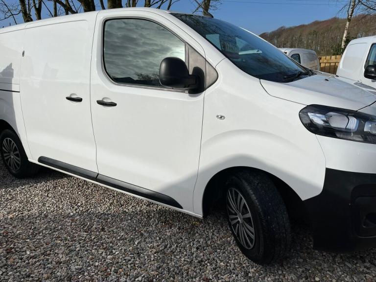 2022 Citroen Dispatch 1000 1.5 BlueHDi 100 Van Enterprise Pro PANEL VAN DIESEL Manual