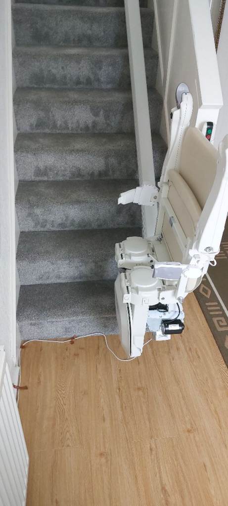Handicare 1100 stairlift
