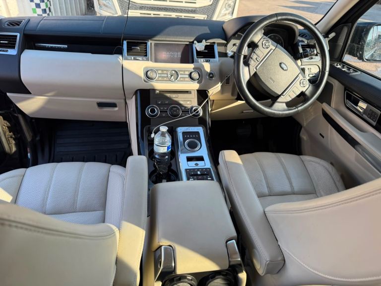 Land Rover, RANGE ROVER SPORT, Estate, 2011, Semi-Auto, 2993 (cc), 5 doors