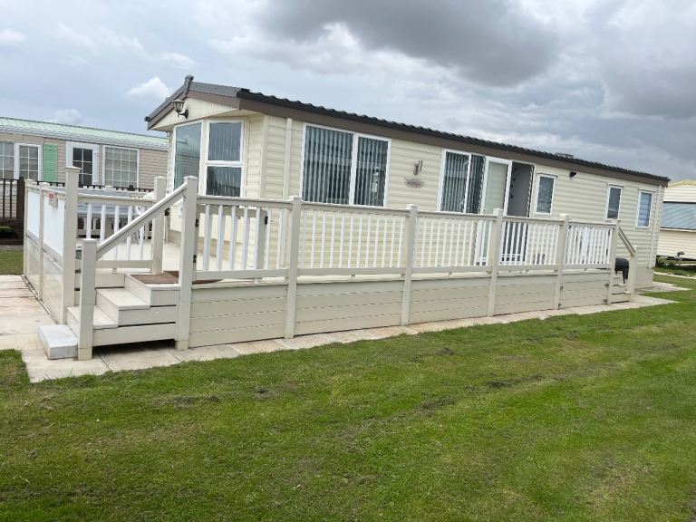 8 Berth ESTABLISHED HOLIDAY LET BUSINESS FOR SALE – THE CHASE, INGOLDMELLS