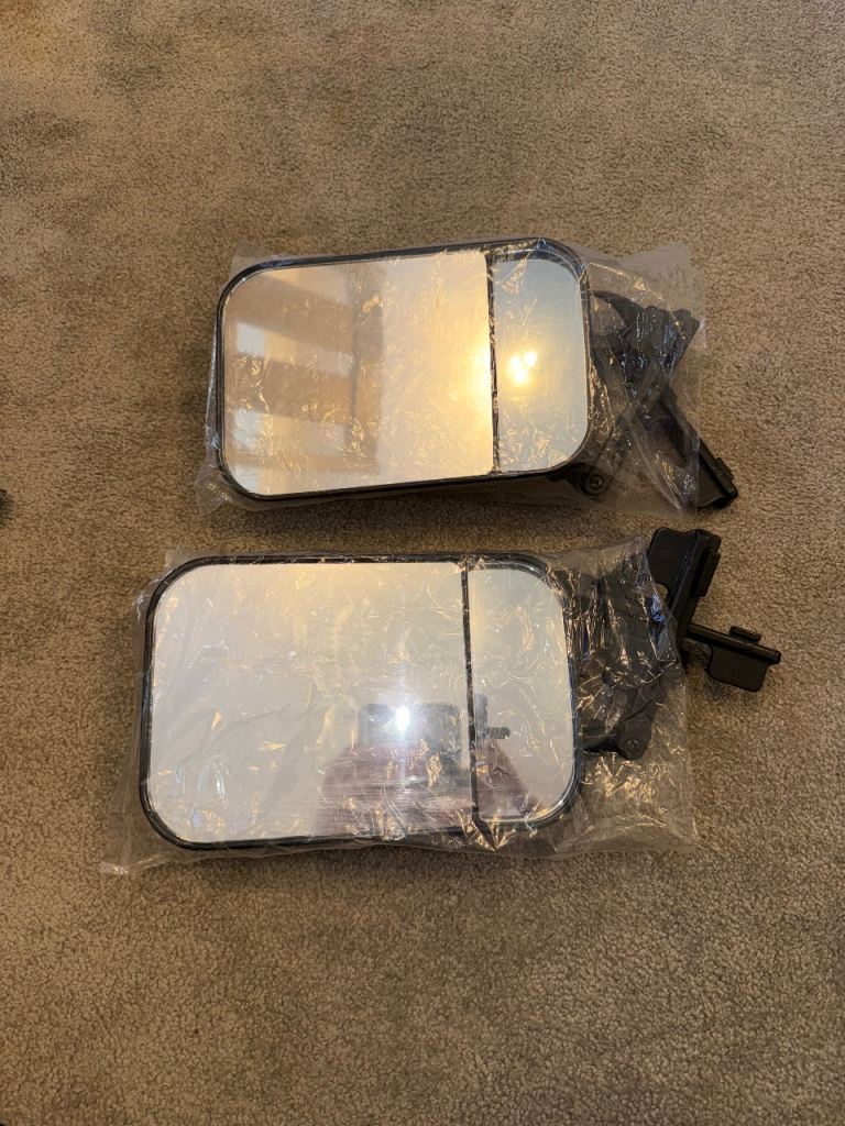 Pair of Maypole MP8324 Large Dual Towing Mirrors, both new and unused.