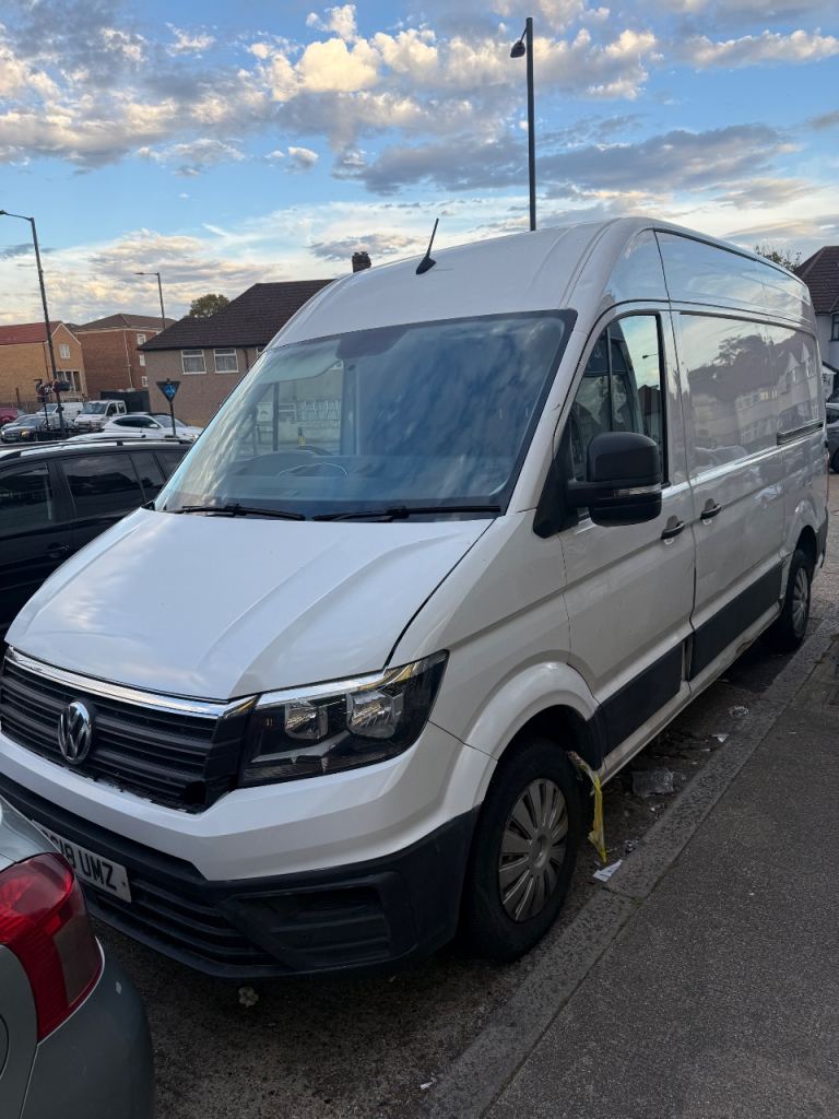 Volkswagen, CRAFTER, Panel Van, 2018, Manual, 1968 (cc)
