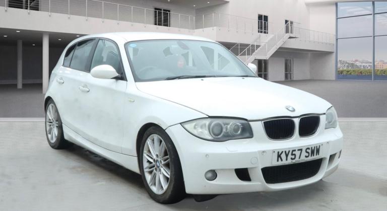 BMW 1 SERIES 118i 2.0 PETROL M SPORT AUTOMATIC 5 DOOR, MOT APRIL 2027 + BIG SPEC