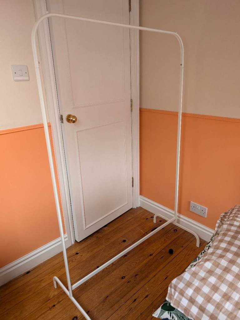 Free IKEA mulig clothes rack 