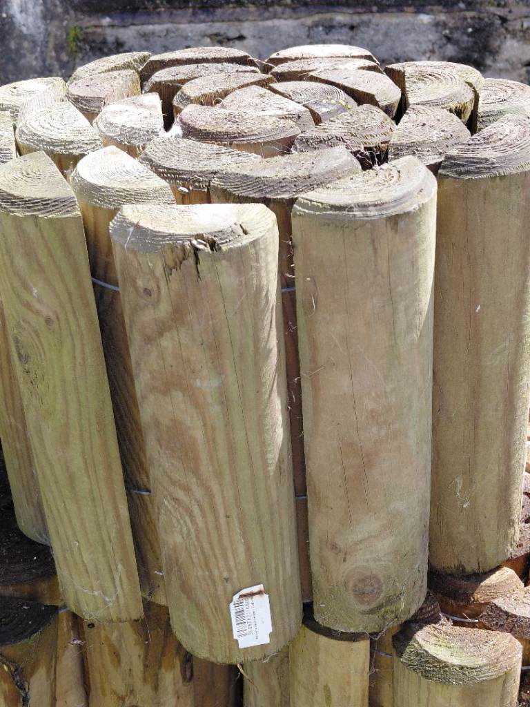 Log rolls approx 12 plus