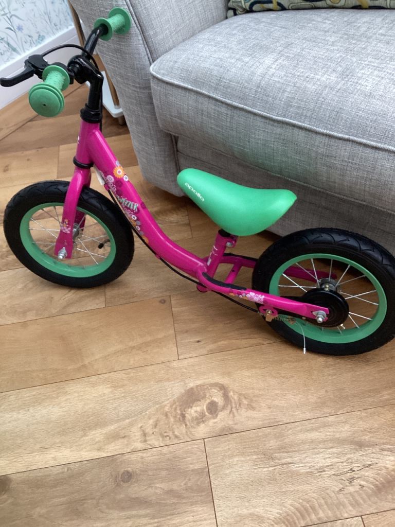 Apollo Girls balance bike age 3 to 5 
