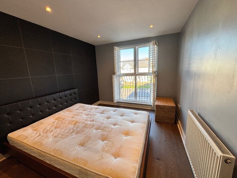Room to Rent in South Croydon (Bills Included)