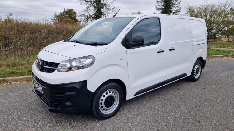 2020 Vauxhall Vivaro 2700 1.5d 120PS Edition H1 Van PANEL VAN DIESEL Manual