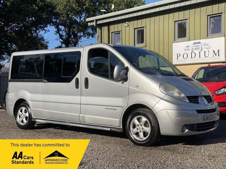 2014 Renault Trafic 2.0 TD dCi LL29 Sport 4dr (9 Seats) Minibus Diesel Manual