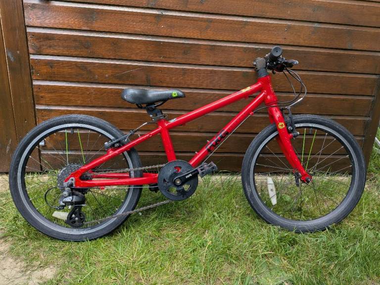 Serviced Frog 52 20" wheel girls boys kids red bike 53