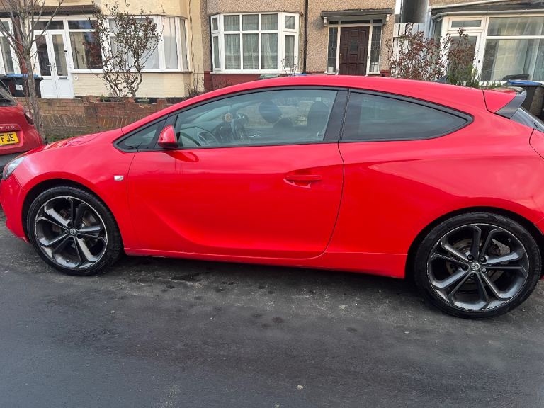 Vauxhall, ASTRA GTC, Hatchback, 2015, Manual, 1364 (cc), 3 doors