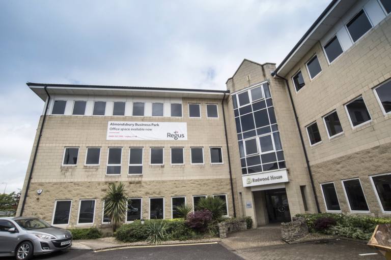 Bristol - BS32 4QW \ Office Space for 2 Workstations