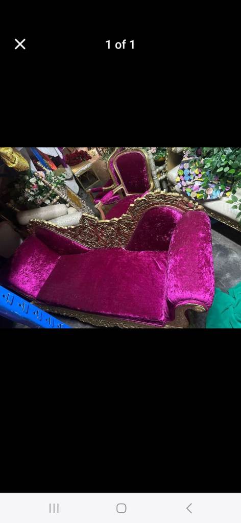 Pink Velvet Sofa with Gold Trim – Good Condition