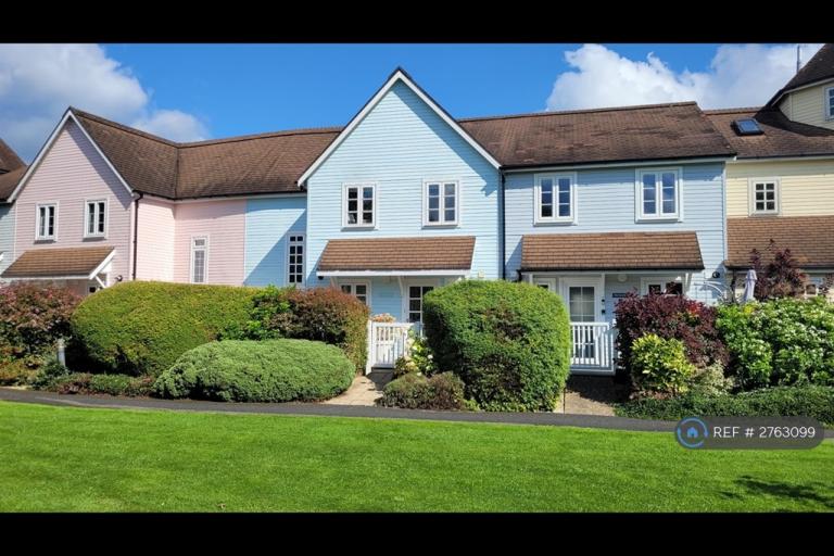 3 bedroom house in Windrush Lake, South Cerney, Cirencester, GL7 (3 bed) (#2763099)