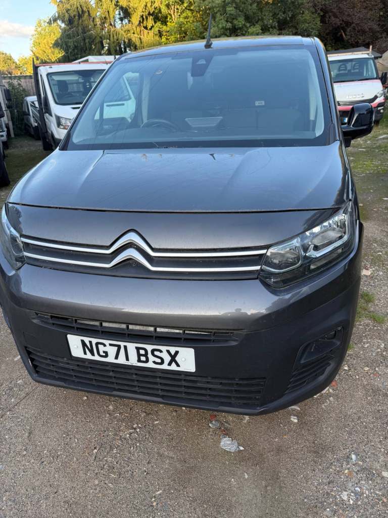 2021 Citroen Berlingo 1.5 BlueHDi 950Kg Driver Pro 130ps EAT8 [S/S] PANEL VAN Diesel Manual