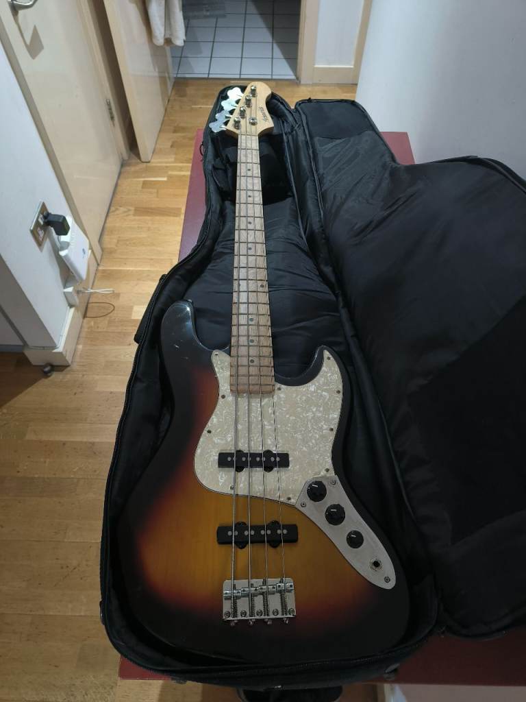 Adonis Jazz Bass 4 String Vintage Sunburst Made In Japan