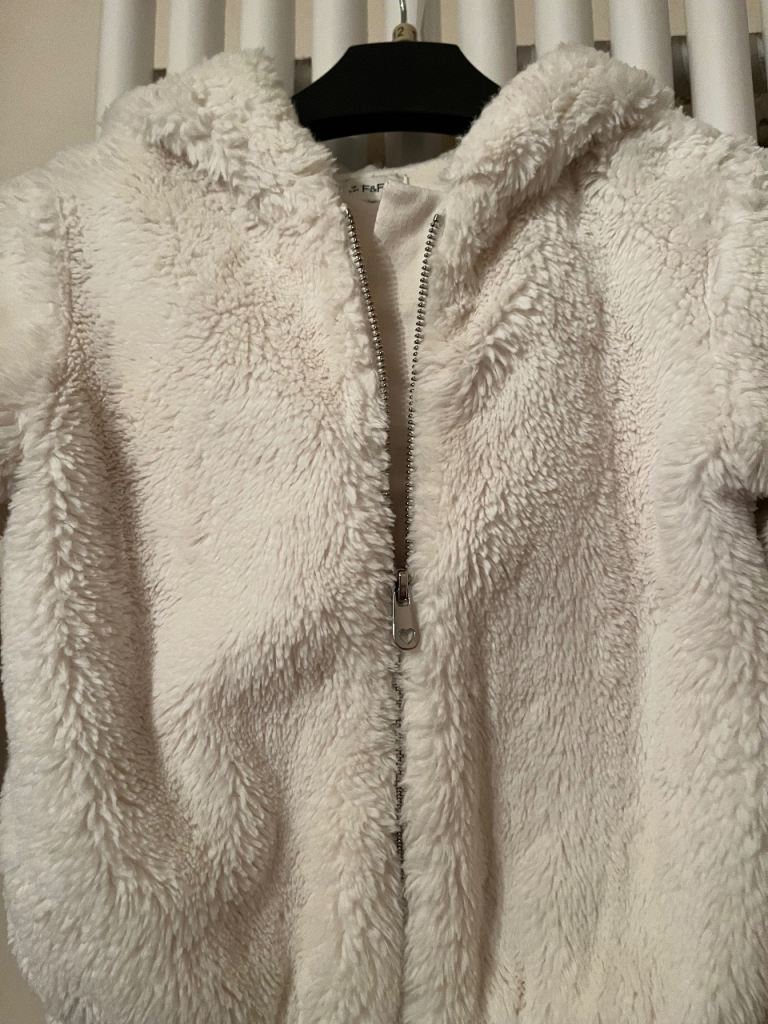 F&F Girls Faux Fur Hoody (4-5yrs)