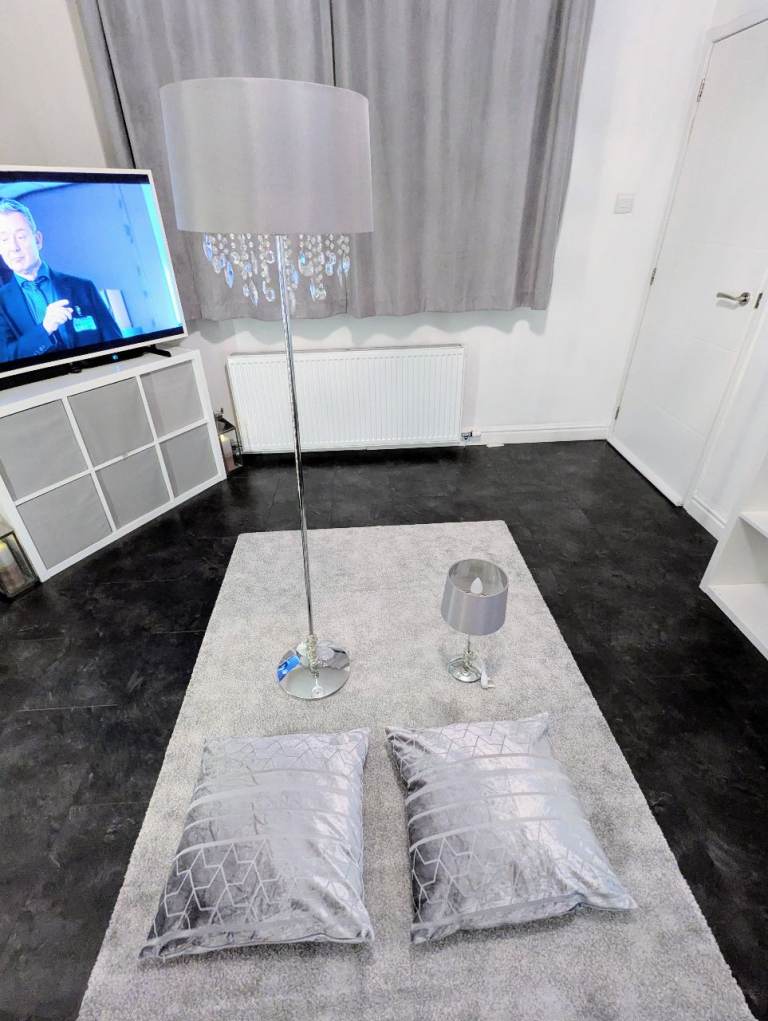 5x Item BUNDLE DEAL / NEXT Grey Floor Lamp, NEXT Table Lamp, 2x NEXT Grey Cushions & IKEA Grey Rug