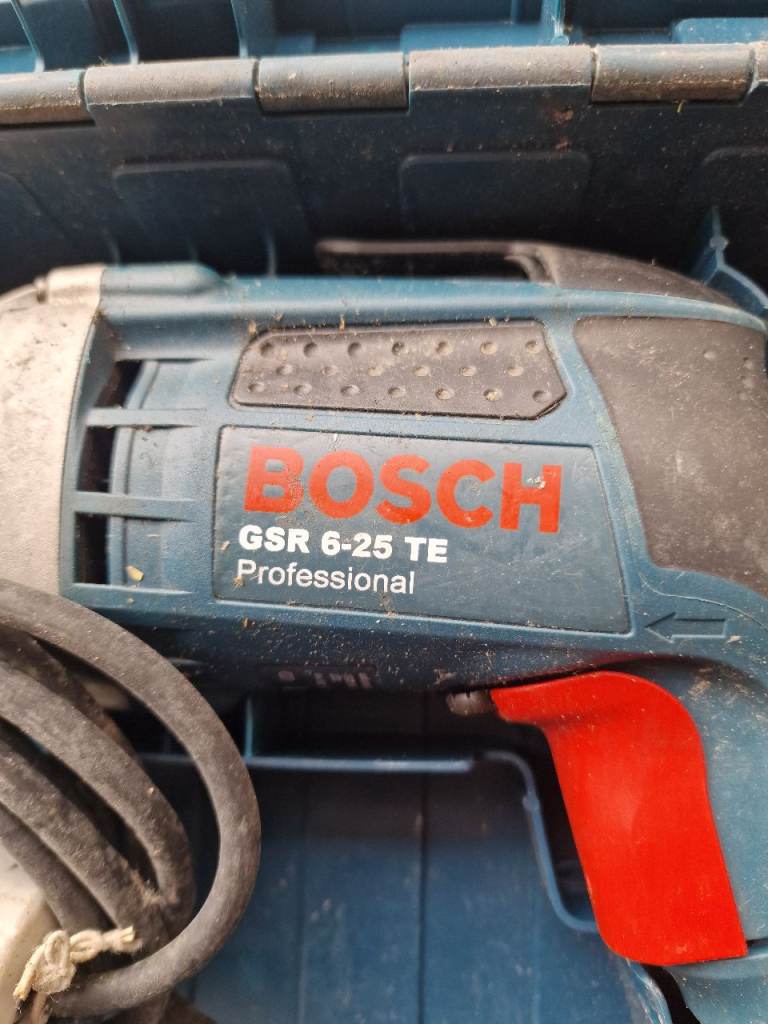 Bosch GSR 6-25 TE Professional Screwdriver Drill in Case