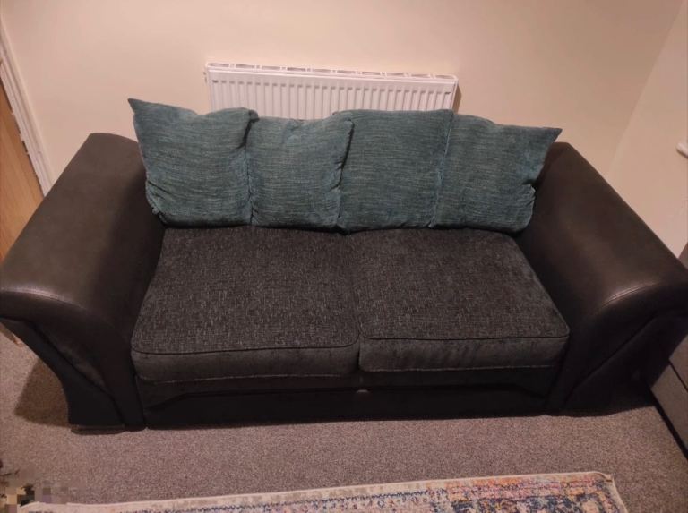 Sofa bed+2 chairs 