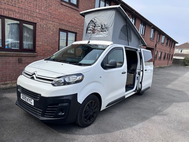 Citroen Dispatch camper conversion