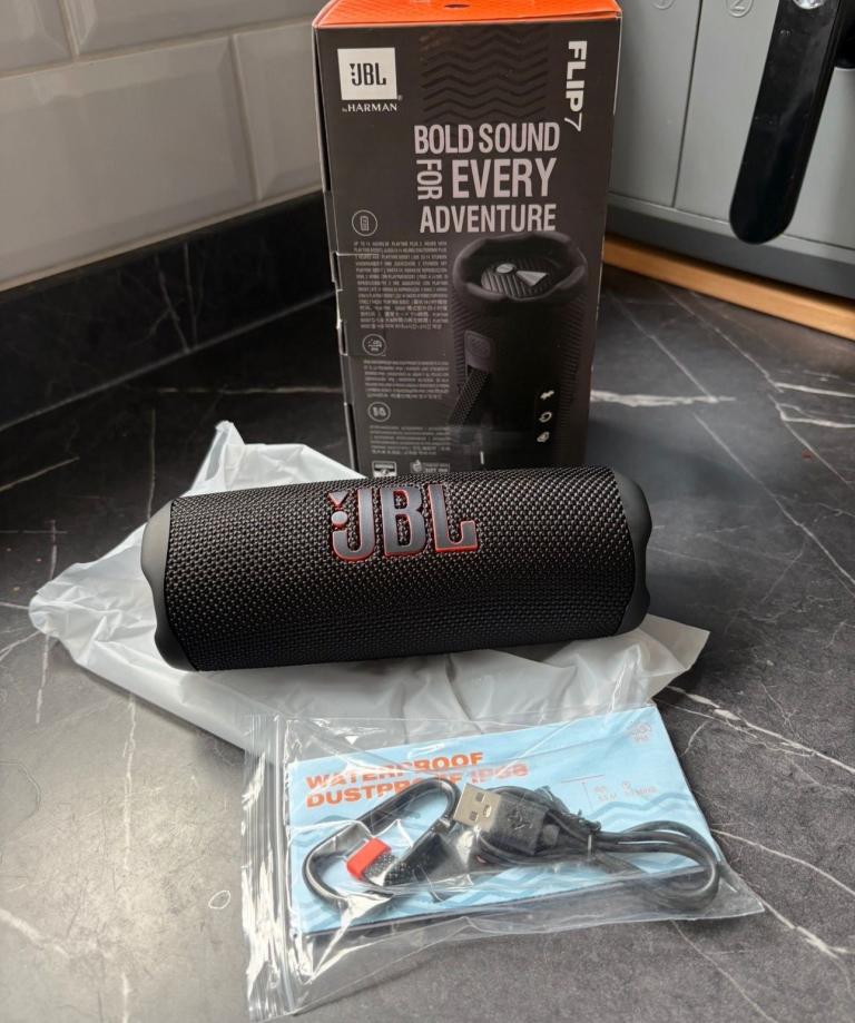 JBL Flip 7 Portable Bluetooth Speaker – Black, NEW