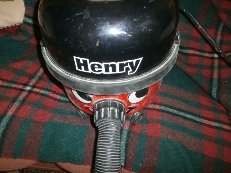henry vacuum cleaner