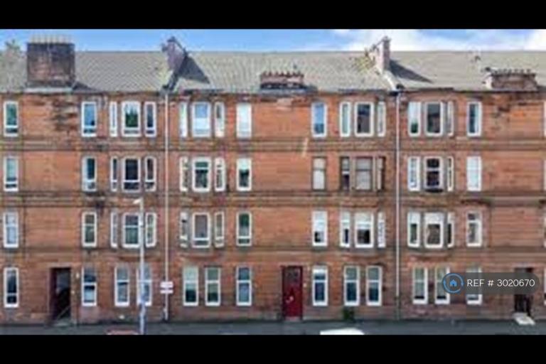 2 bedroom flat in Dixon Road, Glasgow, G42 (2 bed) (#3020670)
