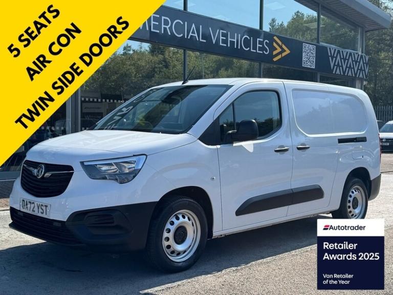 2022 Vauxhall Combo Turbo D 100ps 2300 Prime 5 Seat Kombi Crew Cab L2 Lwb with Sat Nav Car Play C...