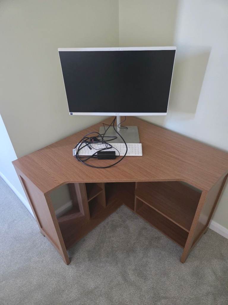 Corner Desk with Shelves – Good Condition