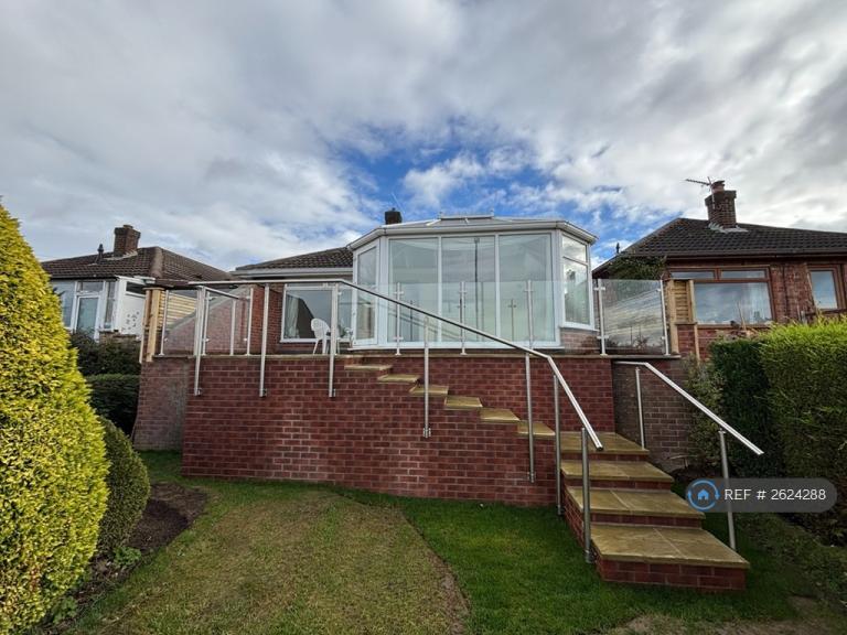 2 bedroom house in Almond Tree Road, Wales, Sheffield, S26 (2 bed) (#2624288)