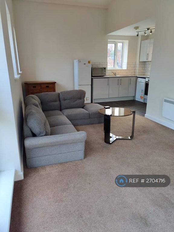 2 bedroom flat in Beauchamp House, Coventry, CV1 (2 bed) (#2704716)