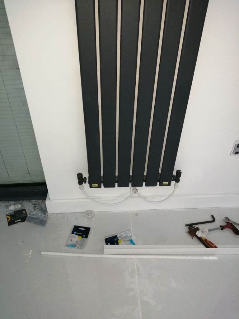 Vertical radiator 