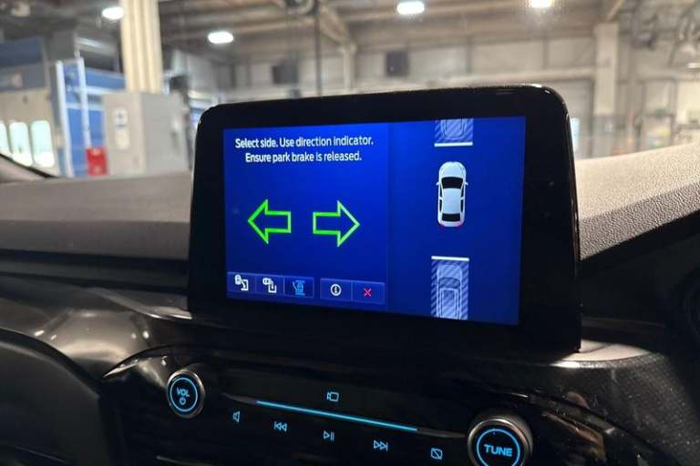 2023 Ford Kuga 2.5 PHEV Black Package Edition 5dr CVT HATCHBACK PETROL/ELECTRIC Automatic