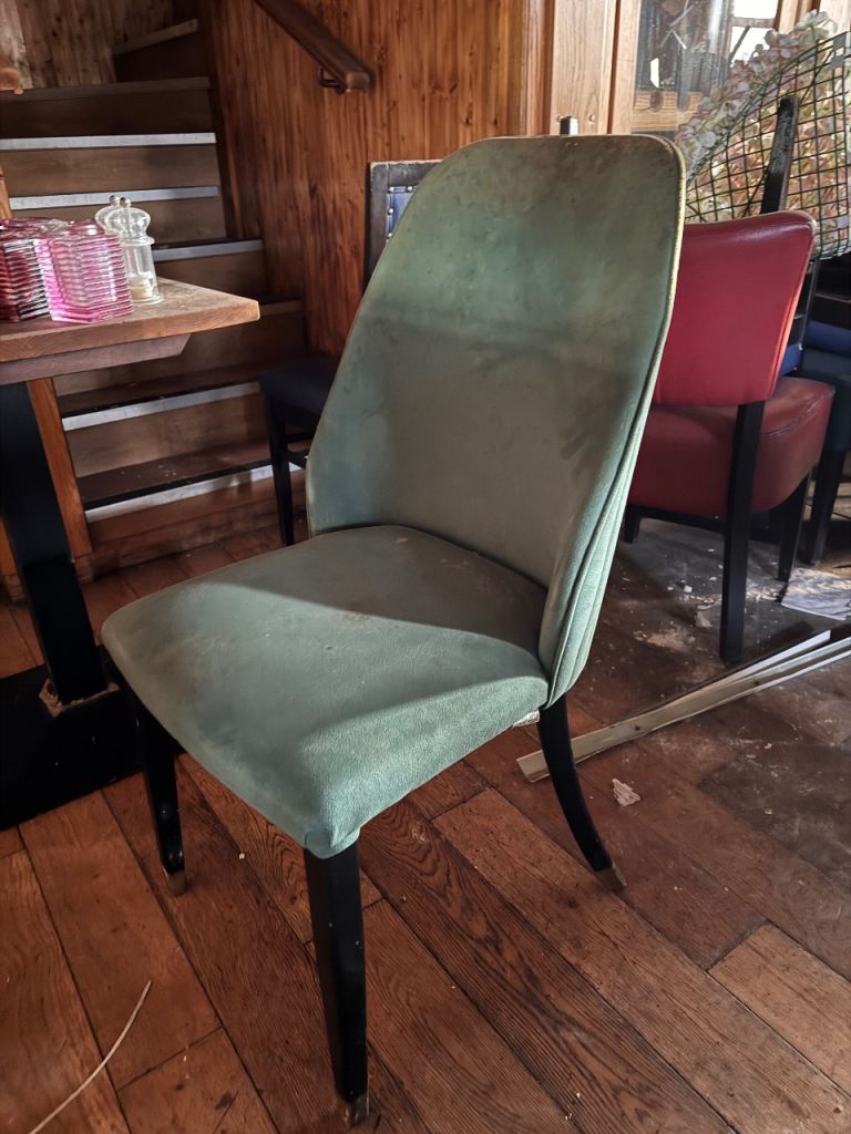 restaurant chairs 