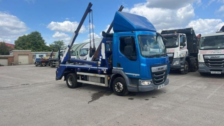 2018 DAF LF210 