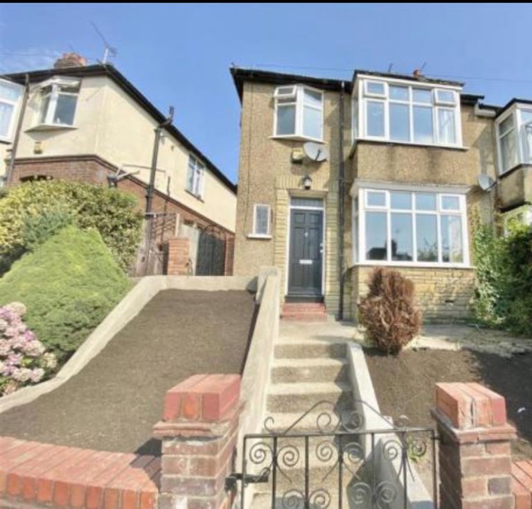 3 Bedroom Semi-Detached House to Rent – Luton LU1 5JA