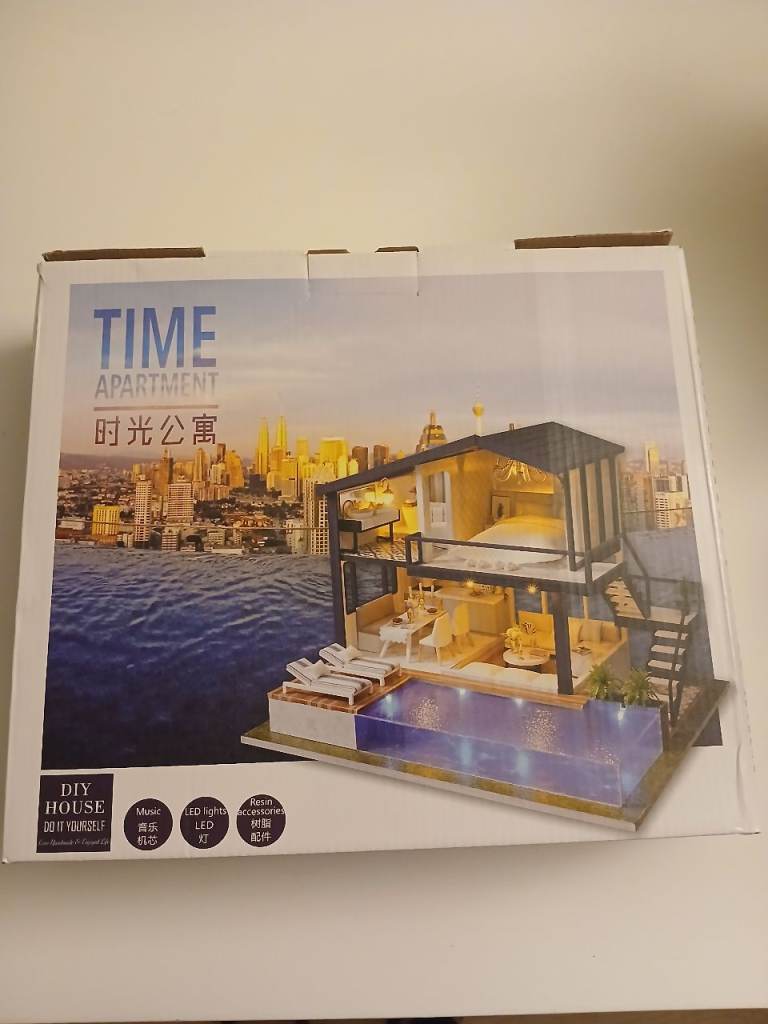 BRAND NEW Time Apartment  DIY model house