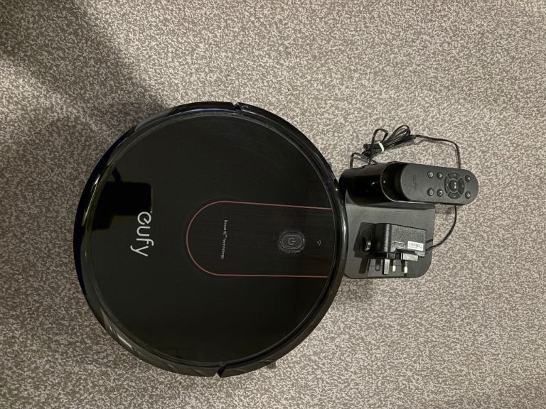 EUFY Robot Hoover