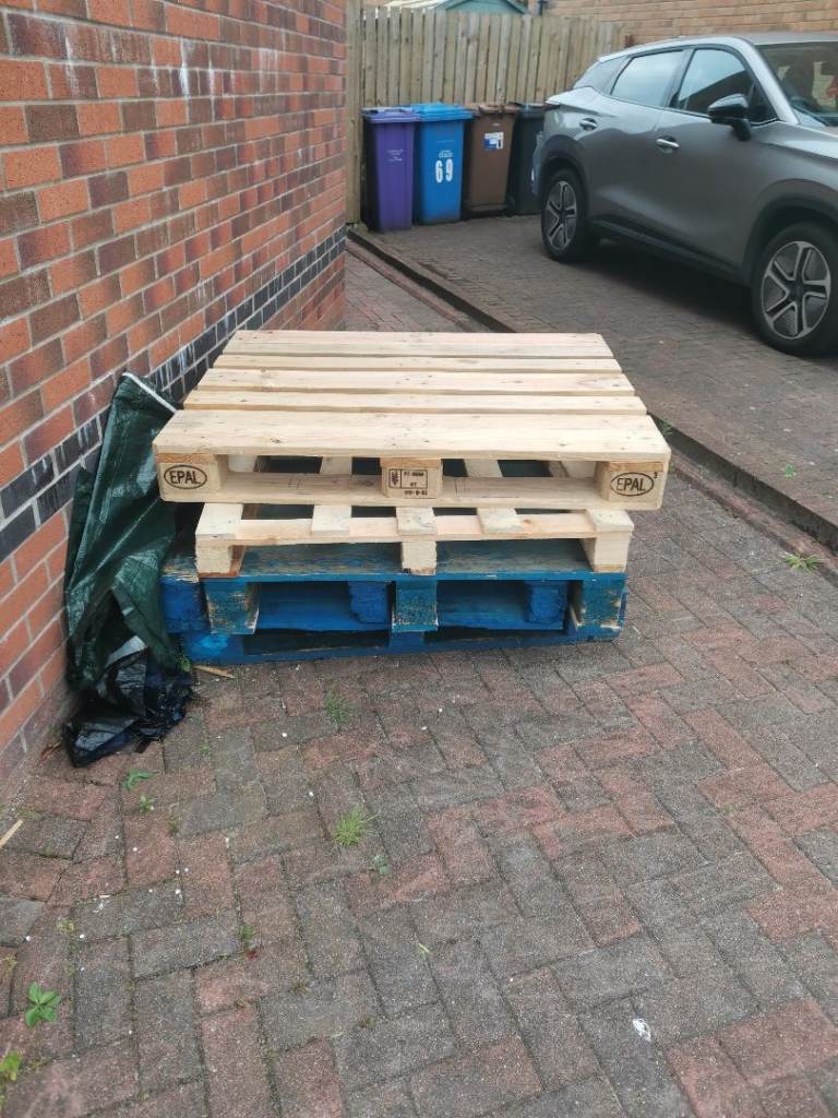 Wooden Pallets Free