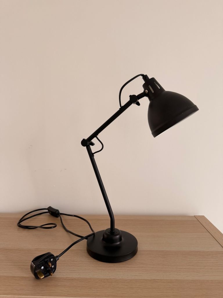 Office desk lamp