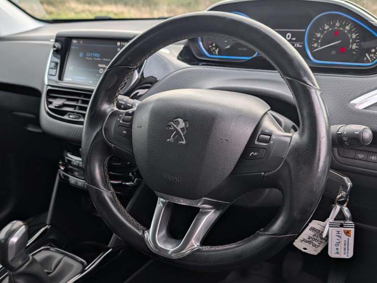 2017 Peugeot 2008 1.6 BlueHDi 100 Allure 5dr HATCHBACK DIESEL Manual