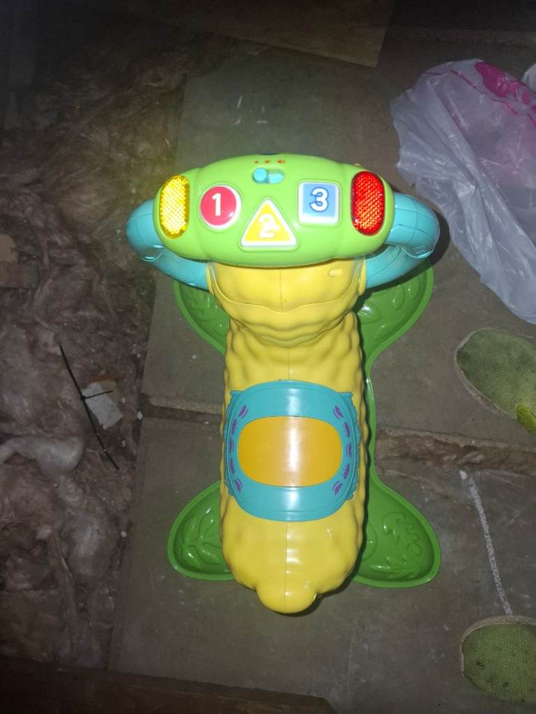 Vtech bounce & play liama