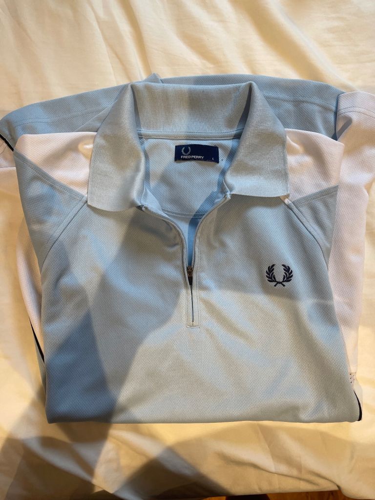 Fred Perry T shirt
