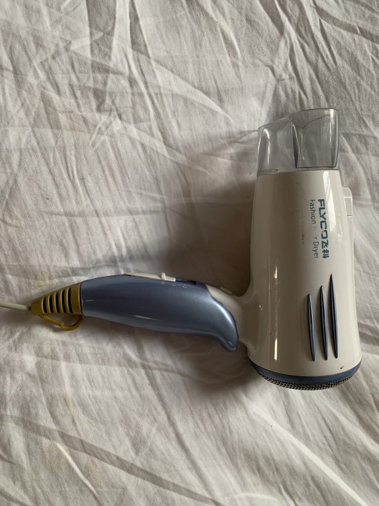 FLYCO foldable hair dryer & UK adapter