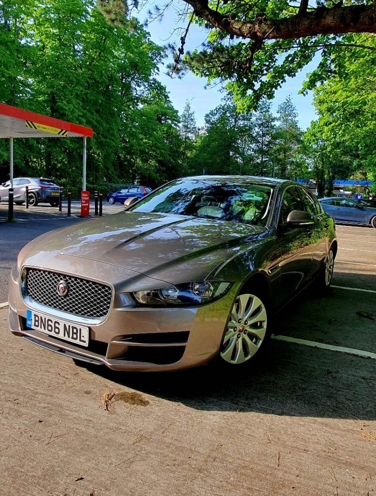Jaguar, XE, Saloon, 2016, Manual, 1999 (cc), 4 doors