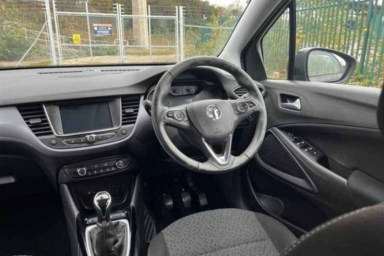 2021 Vauxhall Crossland 1.2i (83 PS) SE 5 Door Petrol SUV *** 1 Private Owner from New *** SUV Pe...